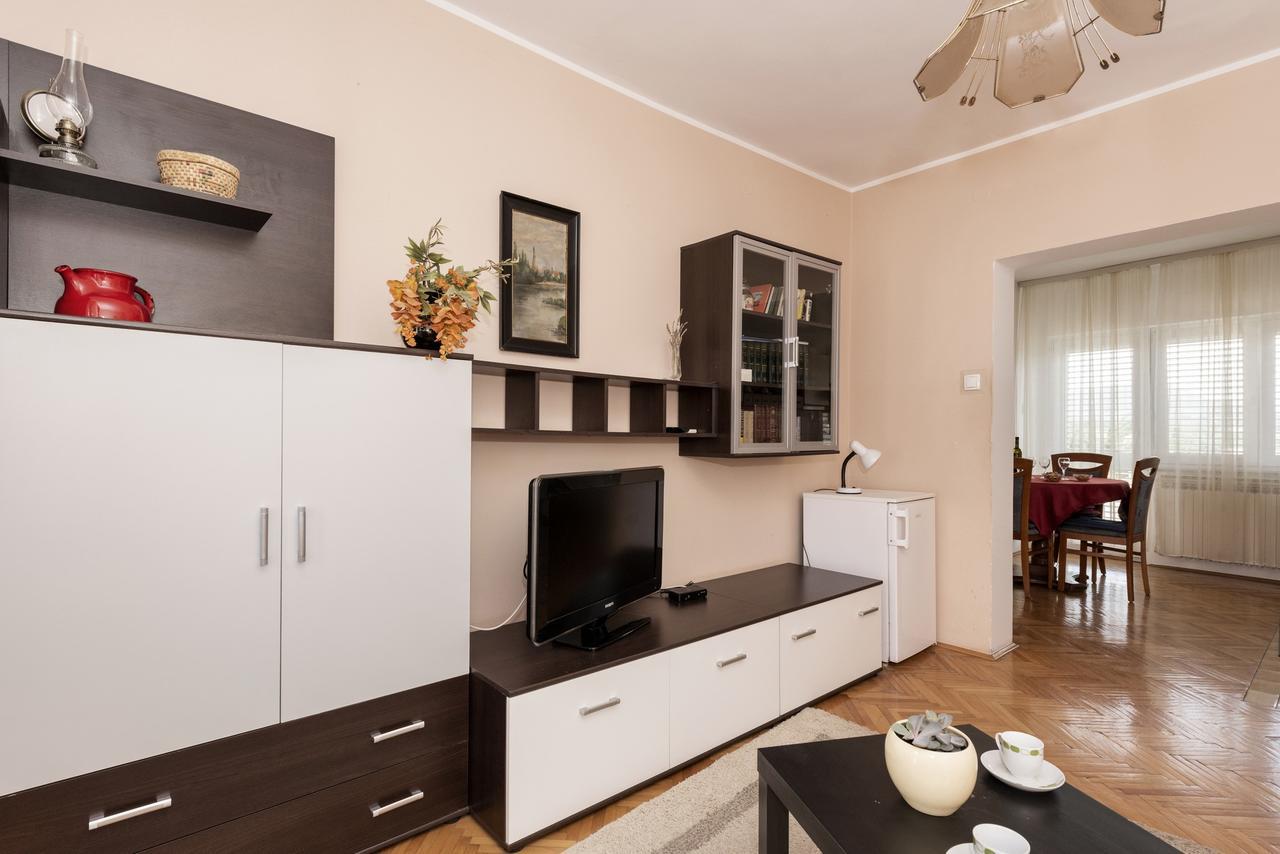 Apartments Tara, Sibenik - Mandalina Buitenkant foto