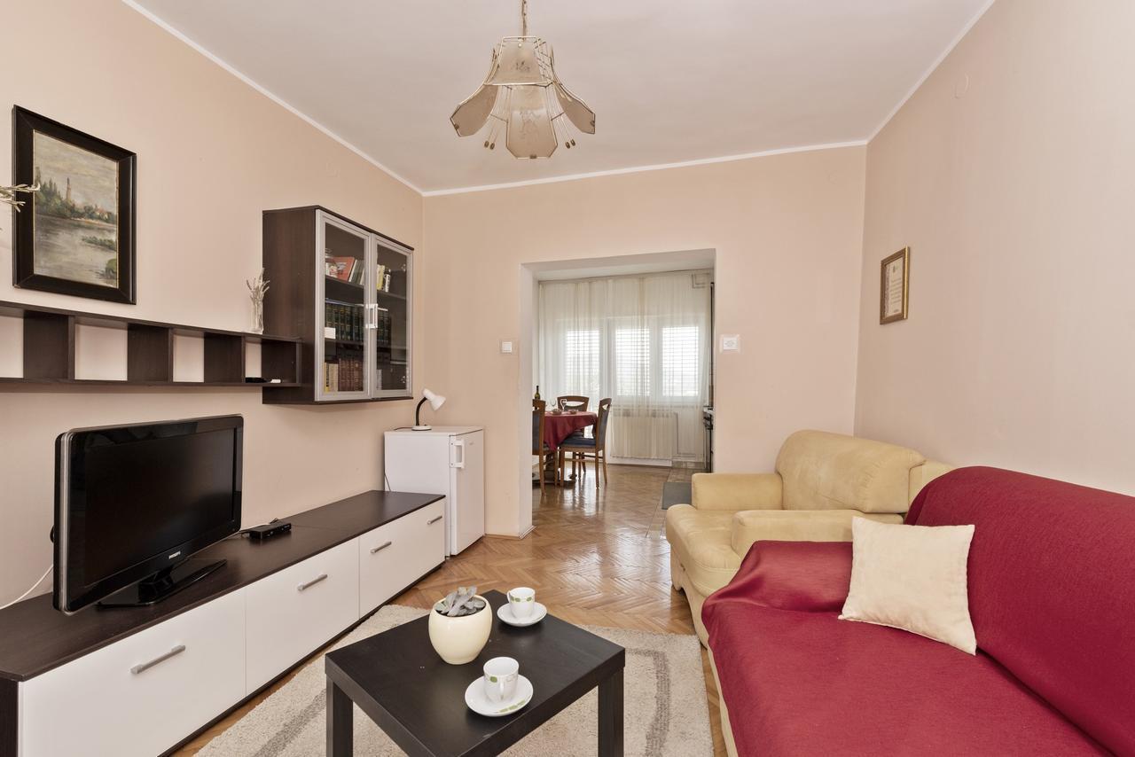 Apartments Tara, Sibenik - Mandalina Buitenkant foto